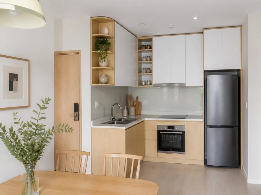 Khảo sát hiện trạng để thiết kế mẫu nội thất phòng bếp 10m2 đẹp