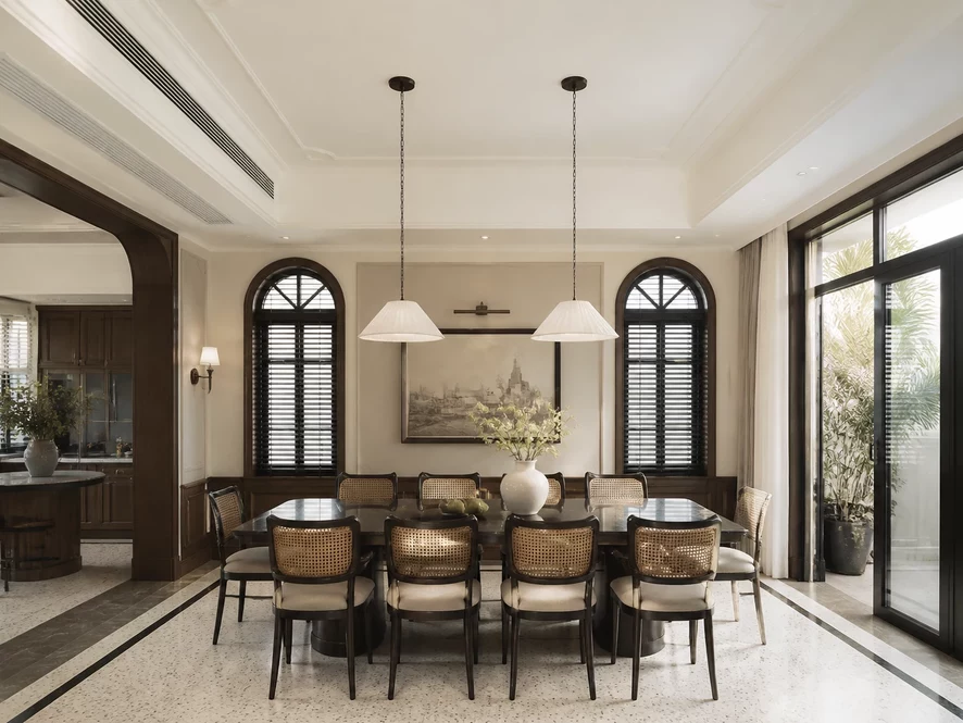 Mẫu nội thất phòng ngủ 25m2 phong cách tân cổ điển sang trọng